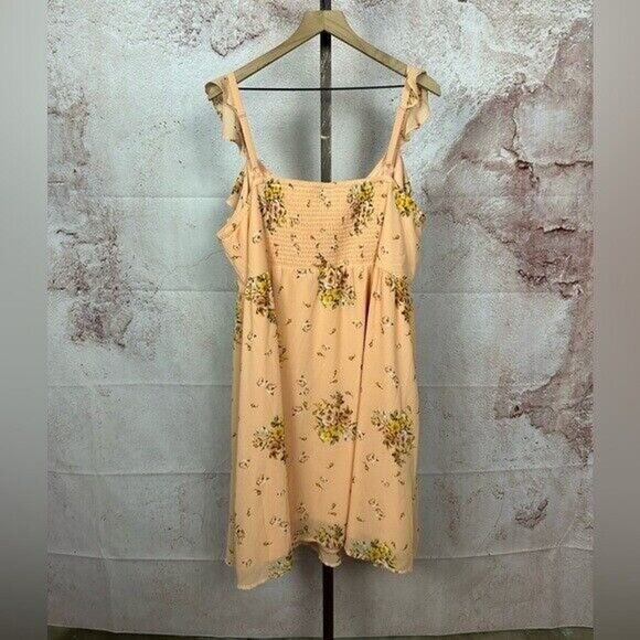 TORRID floral chiffon dress size 3X ruffled flutter sleeve feminine peach - Picture 4 of 5